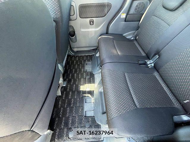 Suzuki SPACIA 2015-09 7272994-12