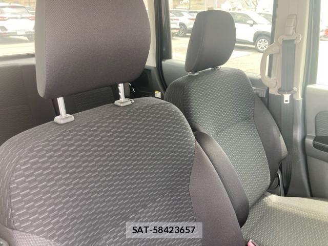 Suzuki SPACIA 2014-10 7272993-11