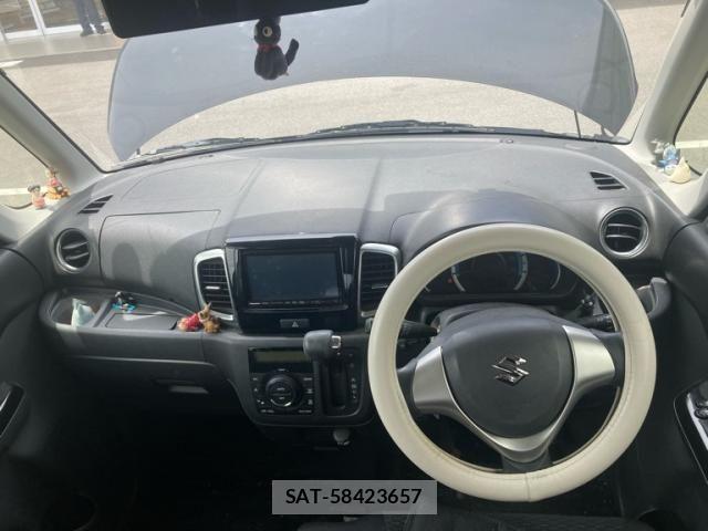 Suzuki SPACIA 2014-10 7272993-12