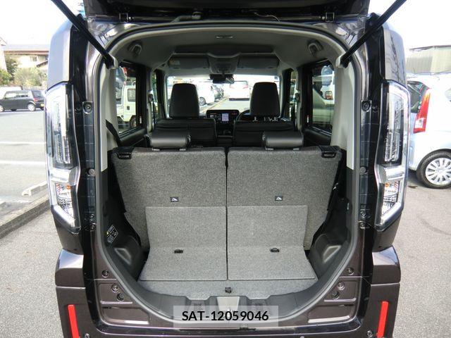 Suzuki SPACIA 2024-10 7330210-12