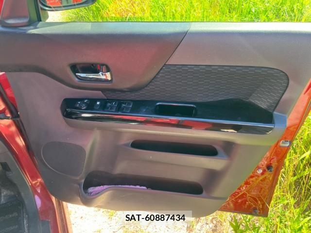 Suzuki SPACIA 2013-07 7330243-13