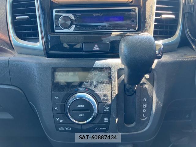Suzuki SPACIA 2013-07 7330243-19