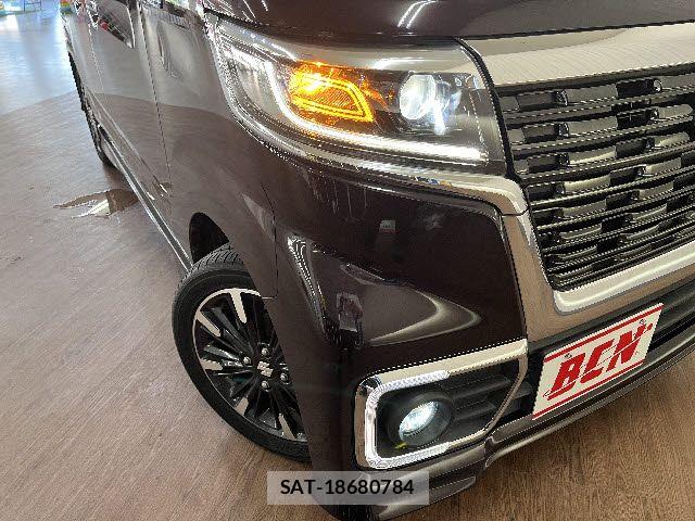 Suzuki SPACIA 2019-04 7330223-24
