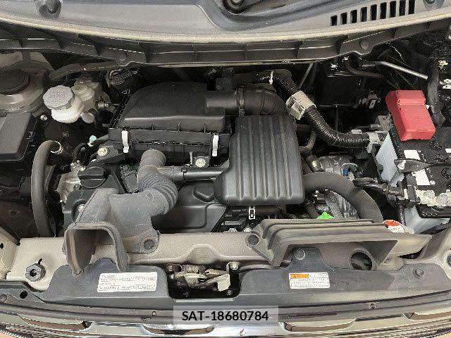 Suzuki SPACIA 2019-04 7330223-27