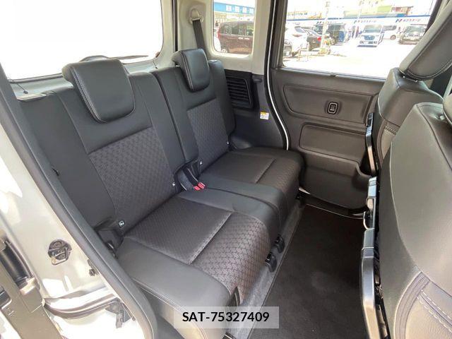 Suzuki SPACIA 2023-09 7330217-8
