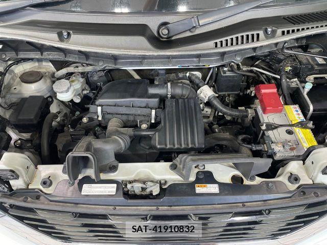 Suzuki SPACIA 2017-12 7330222-17