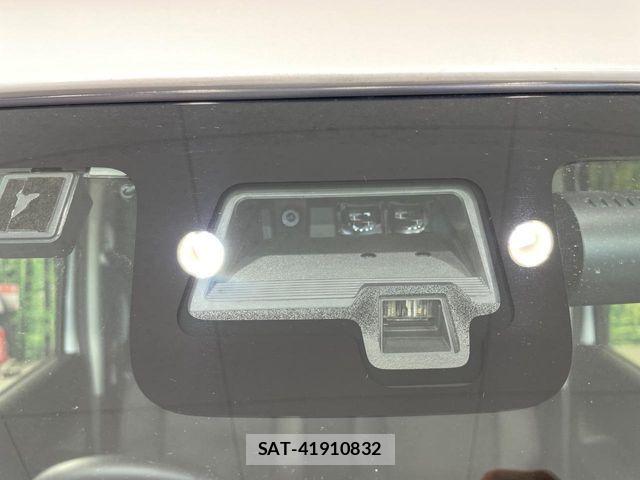 Suzuki SPACIA 2017-12 7330222-4