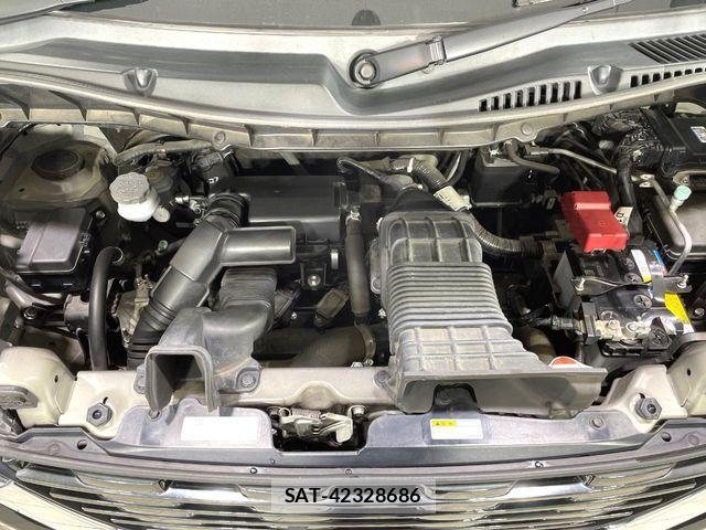 Suzuki SPACIA 2019-10 7330225-17