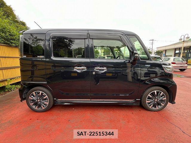 Suzuki SPACIA 2018-10 7330231-2