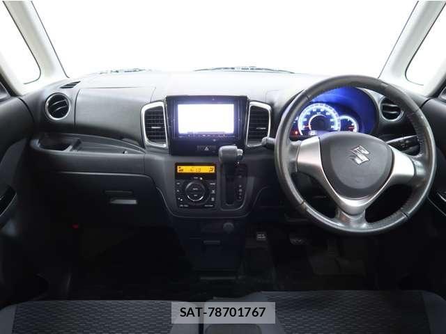 Suzuki SPACIA 2013-07 7330241-2