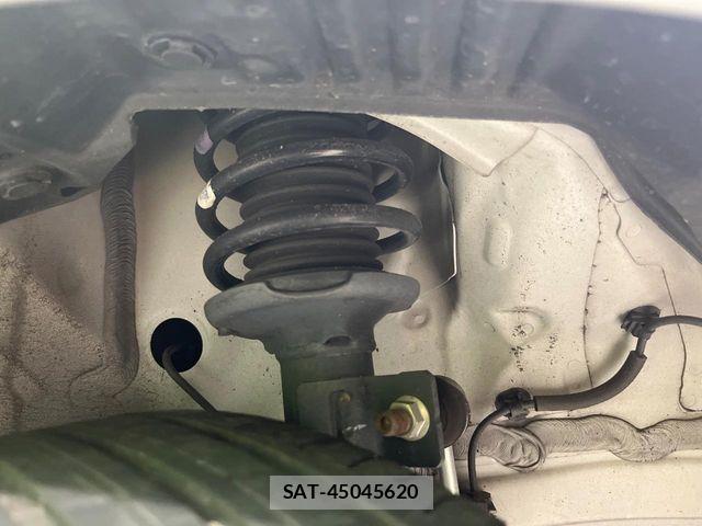 Suzuki SPACIA 2021-06 7330220-19