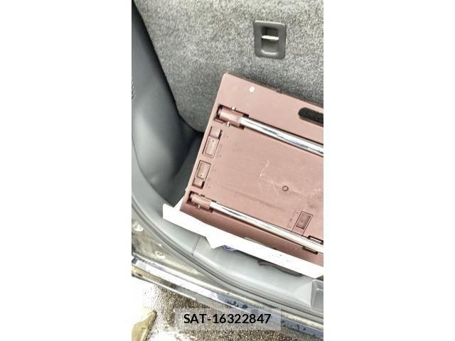 Suzuki SPACIA 2014-06 7359919-18