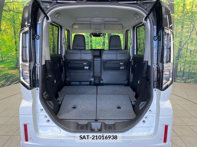 Suzuki SPACIA 2024-03 7359908-9