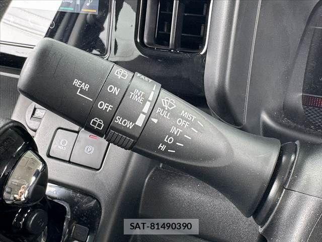 Suzuki SPACIA 2024-01 7359905-25