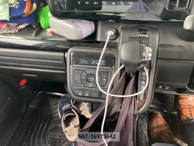 Suzuki SPACIA 2024-02 7359909-20