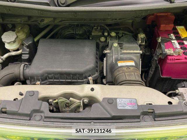 Suzuki SPACIA 2014-01 7359924-17
