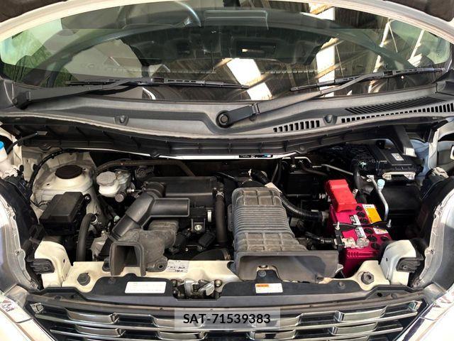 Suzuki SPACIA 2018-04 7359914-17