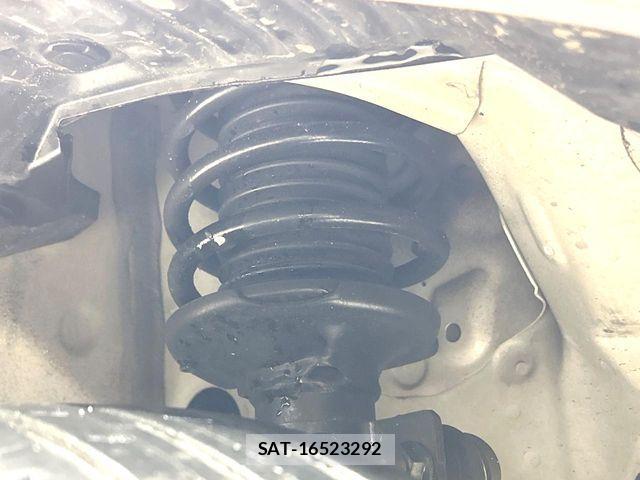 Suzuki SPACIA 2021-10 7394216-19