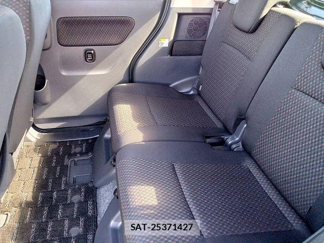 Suzuki SPACIA 2015-12 7394220-13