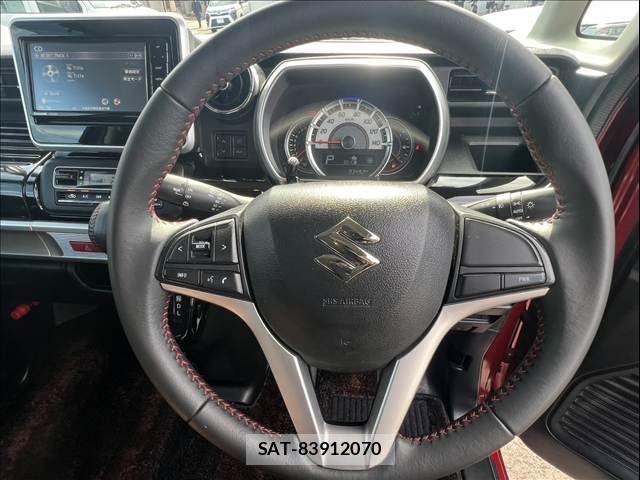 Suzuki SPACIA 2019-10 7394221-22