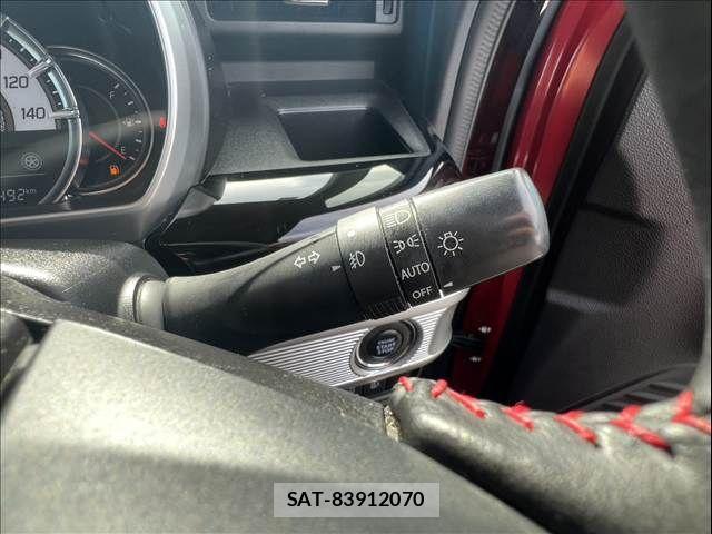 Suzuki SPACIA 2019-10 7394221-24