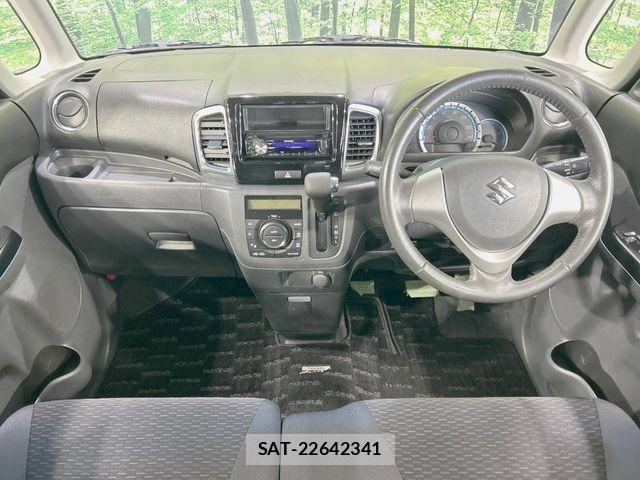 Suzuki SPACIA 2013-09 7394222-1