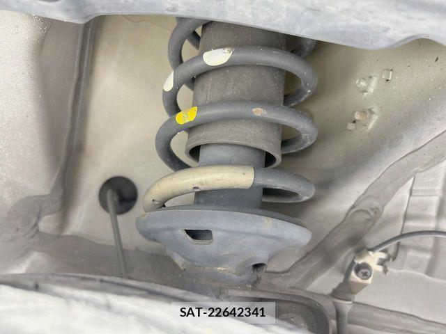 Suzuki SPACIA 2013-09 7394222-19