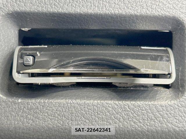 Suzuki SPACIA 2013-09 7394222-3