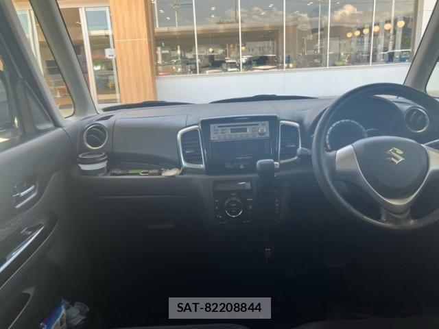 Suzuki SPACIA 2013-06 7394223-9
