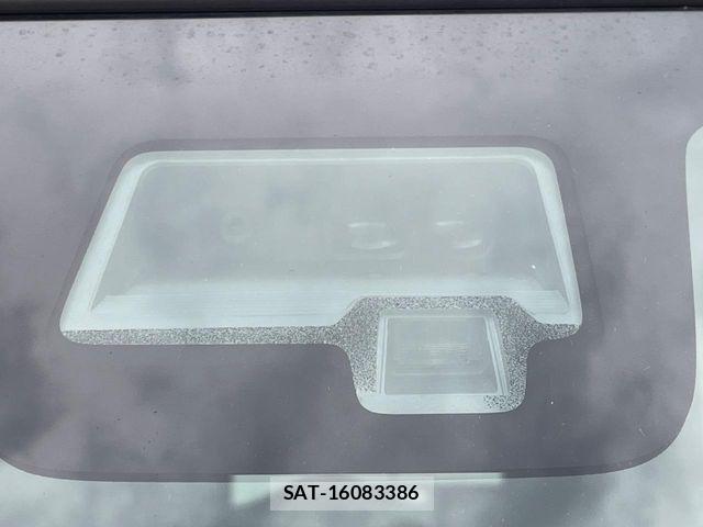 Suzuki SPACIA 2018-04 7458028-3