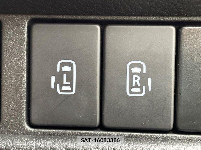 Suzuki SPACIA 2018-04 7458028-4