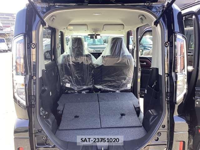 Suzuki SPACIA 2026-02 7458016-17