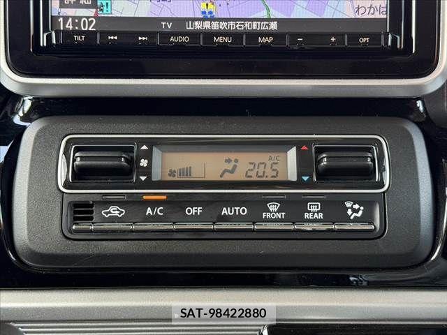 Suzuki SPACIA 2018-09 7458027-23