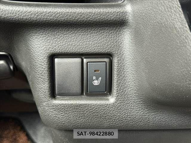 Suzuki SPACIA 2018-09 7458027-26