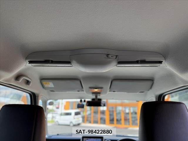 Suzuki SPACIA 2018-09 7458027-29