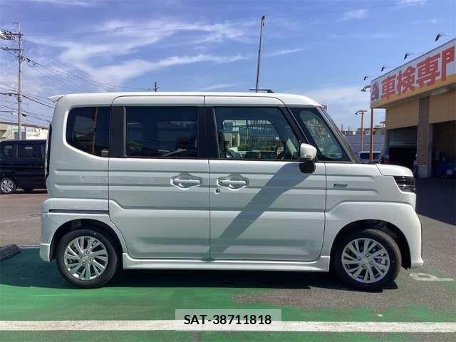 Suzuki SPACIA 2026-02 7458018-9