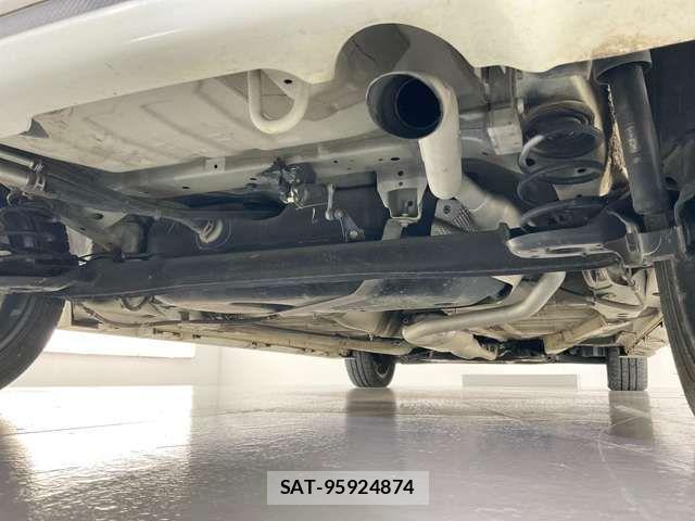 Suzuki SPACIA 2018-12 7458033-9