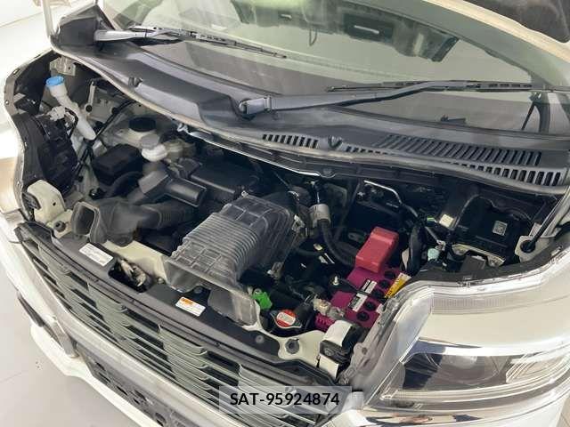 Suzuki SPACIA 2018-12 7458033-11