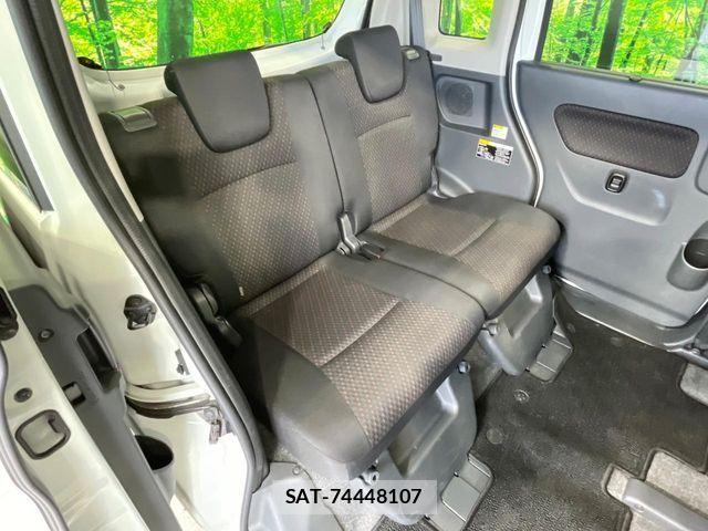 Suzuki SPACIA 2015-06 7458036-9