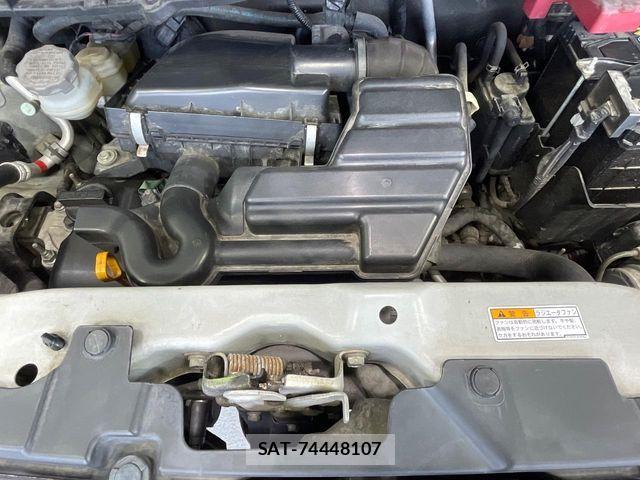 Suzuki SPACIA 2015-06 7458036-18