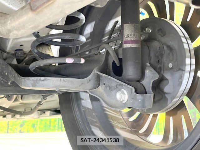Suzuki SPACIA 2021-10 7458023-19