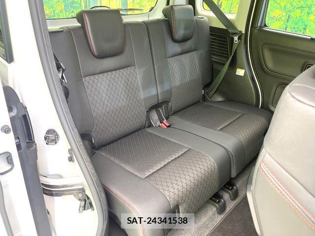 Suzuki SPACIA 2021-10 7458023-8