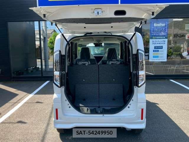 Suzuki SPACIA 2026-02 7458013-9