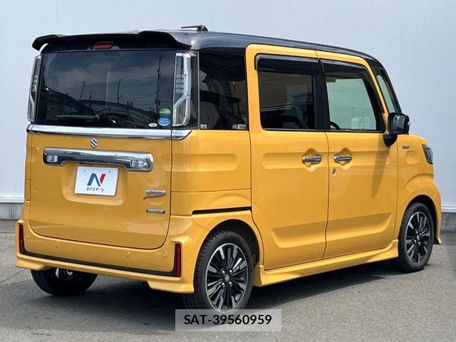 Suzuki SPACIA 2018-06 7510100-17