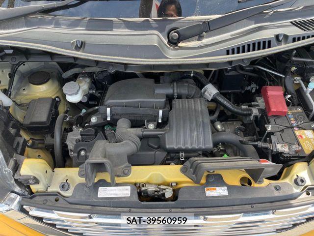 Suzuki SPACIA 2018-06 7510100-18