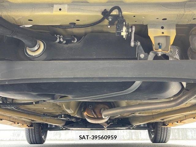 Suzuki SPACIA 2018-06 7510100-19