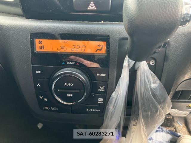 Suzuki SPACIA 2013-08 7510108-21
