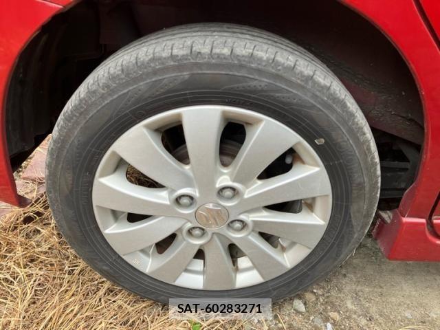 Suzuki SPACIA 2013-08 7510108-7