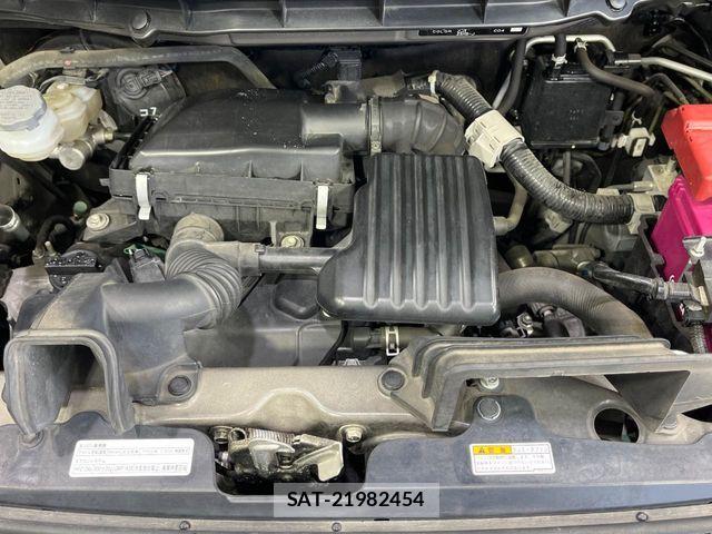 Suzuki SPACIA 2018-06 7502959-17