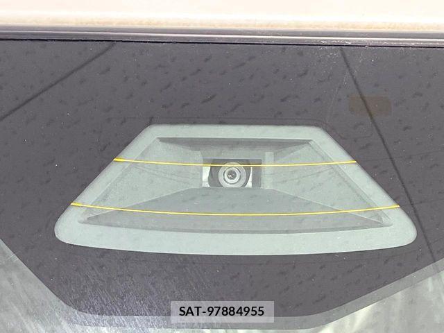Suzuki SPACIA 2025-11 7620252-4